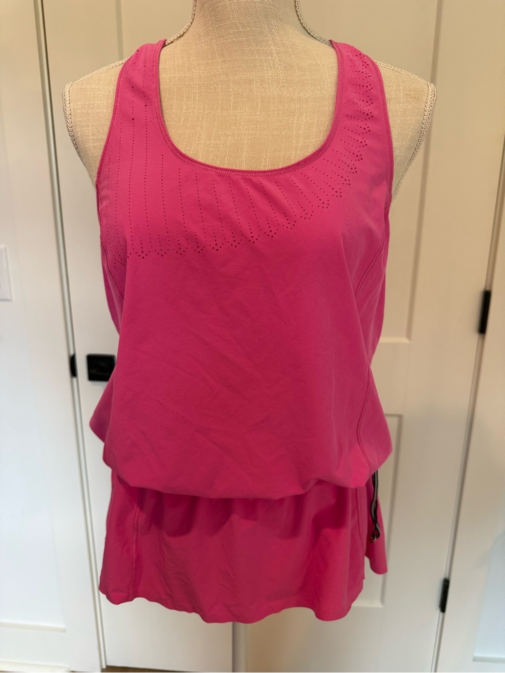 Lululemon Hot Pink Crossback Tank Cover-Up | Size 6